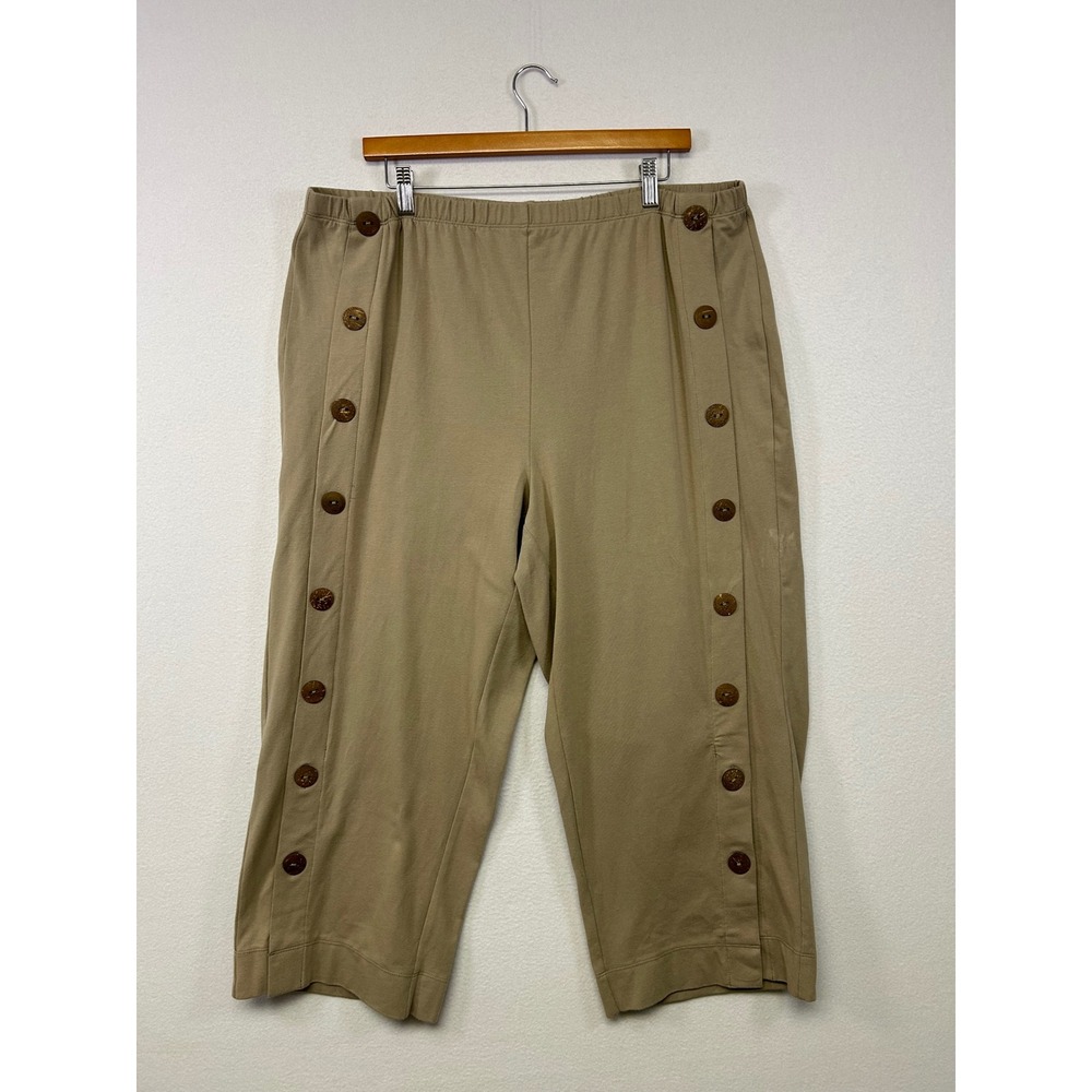 Coastal Soft Surroundings Womens 1X Tan Sailor Button Cropped Stretch Pants